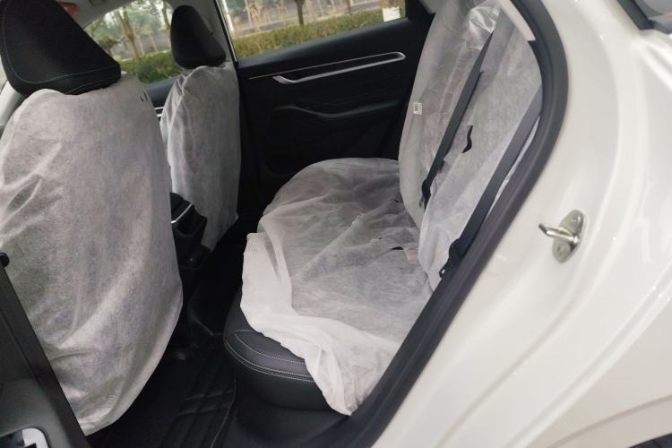 Used Geely Auto Emgrand 2026 Model 4th Generation 4 Millionth Anniversary Edition 1.5L Manual Overdrive Edition Left Rear Seat