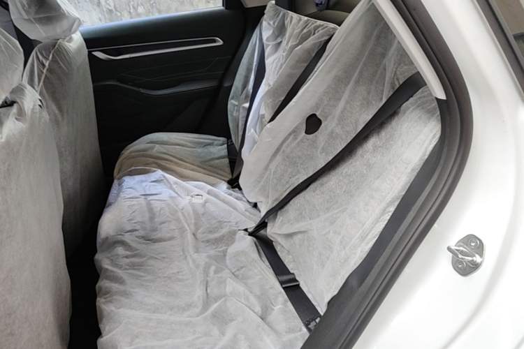 Used Geely Auto Emgrand 2026 Model 4th Generation 4 Millionth Anniversary Edition 1.5L CVT Overdrive Edition Left Rear Seat