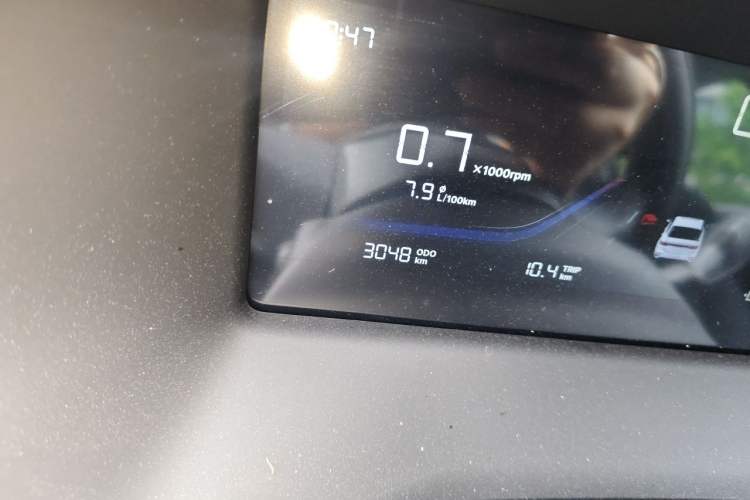 Used Geely Auto Emgrand 2026 Model 4th Generation 4 Millionth Anniversary Edition 1.5L CVT Overdrive Edition Odometer Close Up