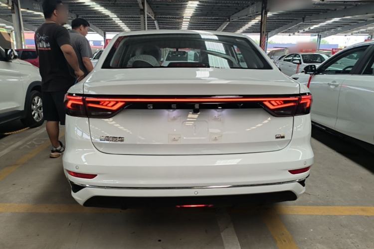 Used Geely Auto Emgrand 2026 Model 4th Generation 4 Millionth Anniversary Edition 1.5L CVT Overdrive Edition Rear