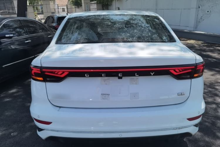 Used Geely Auto Emgrand 2026 Model 4th Generation 4 Millionth Anniversary Edition 1.5L CVT Overdrive Edition Rear