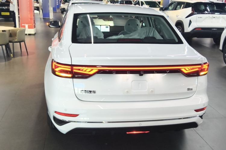 Used Geely Auto Emgrand 2026 Model 4th Generation 4 Millionth Anniversary Edition 1.5L CVT Overdrive Edition Rear
