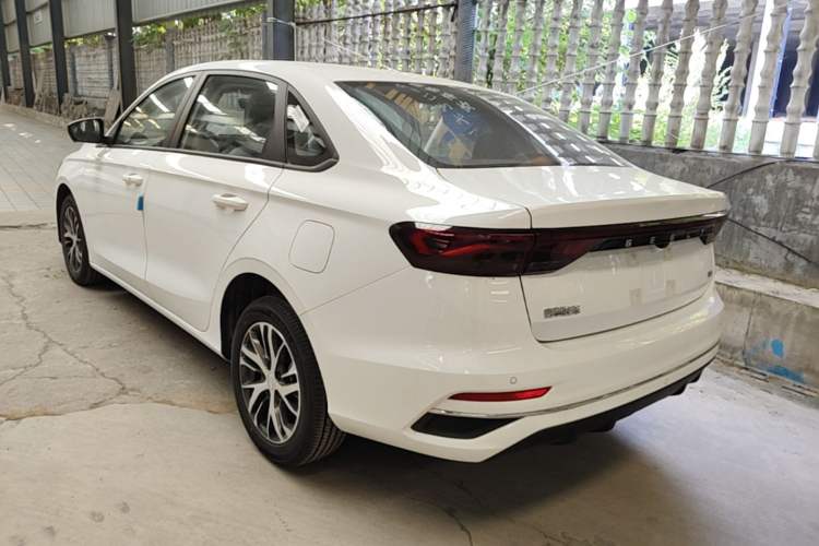 Used Geely Auto Emgrand 2026 Model 4th Generation 4 Millionth Anniversary Edition 1.5L CVT Overdrive Edition Rear Left 45 Deg