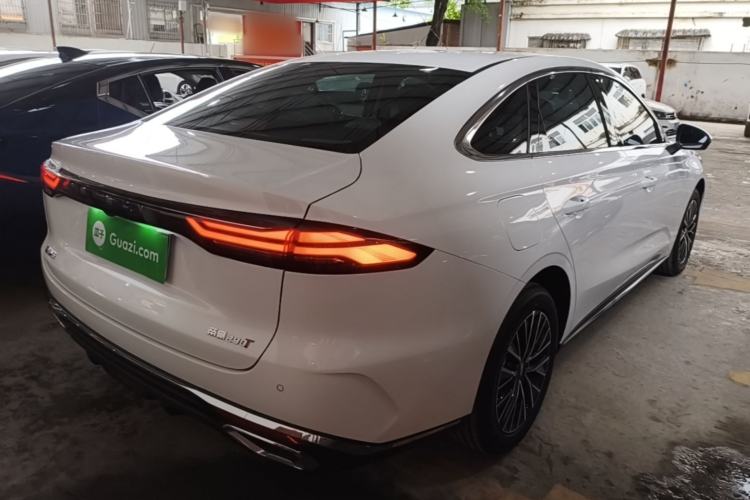Used Geely Auto Emgrand 2026 Model 5th Generation 1.5T DCT Prestige Edition Rear Right 45 Deg