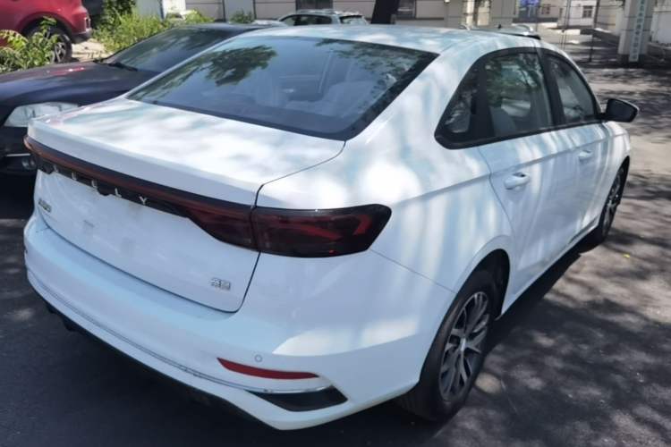Used Geely Auto Emgrand 2026 Model 4th Generation 4 Millionth Anniversary Edition 1.5L CVT Overdrive Edition Rear Right 45 Deg