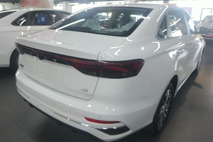 Used Geely Auto Emgrand 2026 Model 4th Generation 4 Millionth Anniversary Edition 1.5L CVT Overdrive Edition Rear Right 45 Deg