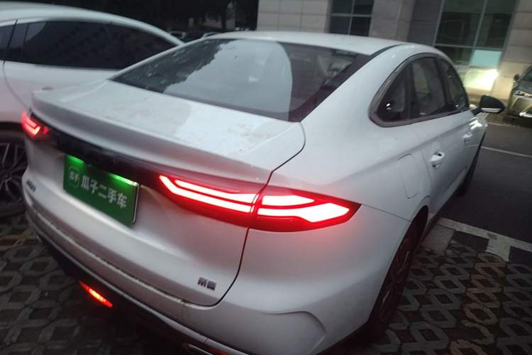 Used Geely Auto Emgrand 2026 Model 5th Generation 1.5L CVT Luxury Edition Rear Right 45 Deg