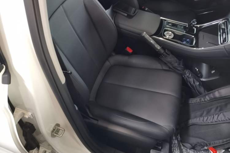 Used Geely Auto Emgrand 2026 Model 5th Generation 1.5T DCT Prestige Edition Right Front Seat