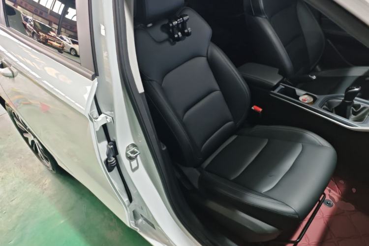 Used Geely Auto Emgrand 2026 Model 4th Generation 4 Millionth Anniversary Edition 1.5L Manual Overdrive Edition Right Front Seat