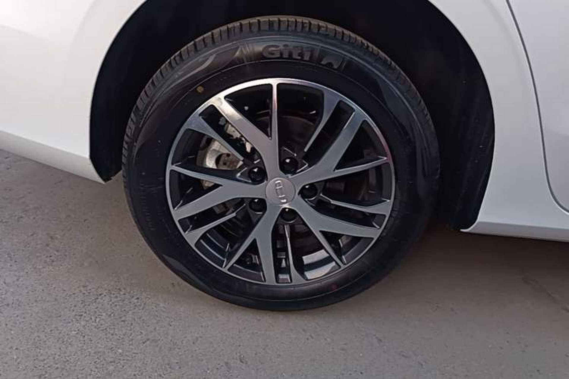 Used Geely Auto Emgrand 2026 Model 4th Generation 4 Millionth Anniversary Edition 1.5L CVT Overdrive Edition Right Rear Wheel Hub