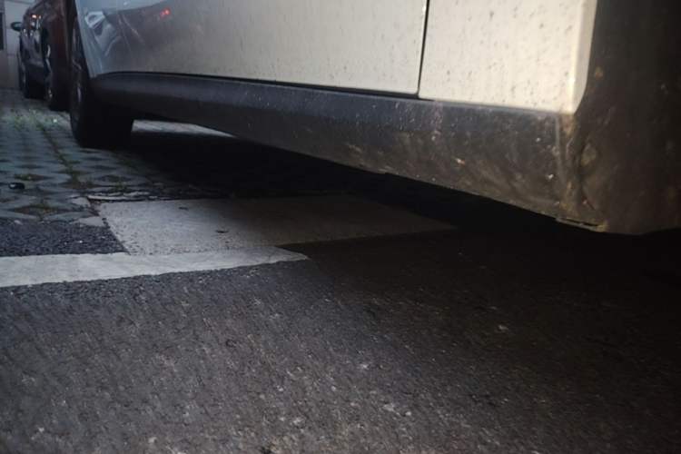 Used Geely Auto Emgrand 2026 Model 5th Generation 1.5L CVT Luxury Edition Right Side Sill