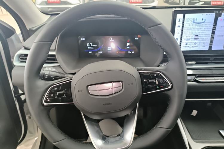 Used Geely Auto Emgrand 2026 Model 4th Generation 4 Millionth Anniversary Edition 1.5L CVT Overdrive Edition Steering Wheel
