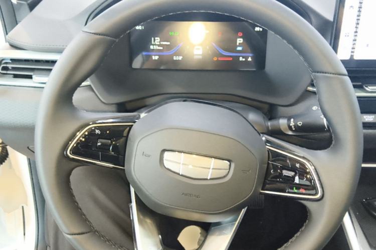 Used Geely Auto Emgrand 2026 Model 4th Generation 4 Millionth Anniversary Edition 1.5L CVT Overdrive Edition Steering Wheel