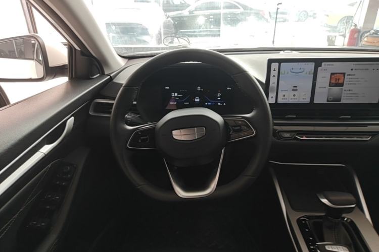 Used Geely Auto Emgrand 2026 Model 4th Generation 4 Millionth Anniversary Edition 1.5L CVT Overdrive Edition Steering Wheel