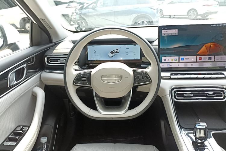 Used Geely Auto Emgrand 2026 Model 5th Generation 1.5T DCT Prestige Edition Steering Wheel