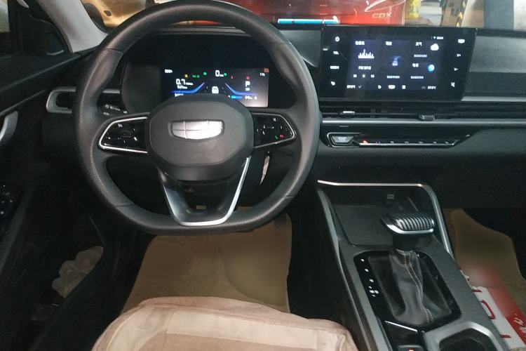 Used Geely Auto Emgrand 2026 Model 4th Generation 4 Millionth Anniversary Edition 1.5L CVT Overdrive Edition Steering Wheel