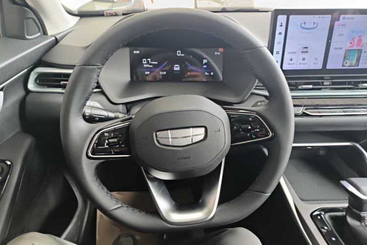 Used Geely Auto Emgrand 2026 Model 4th Generation 4 Millionth Anniversary Edition 1.5L CVT Overdrive Edition Steering Wheel