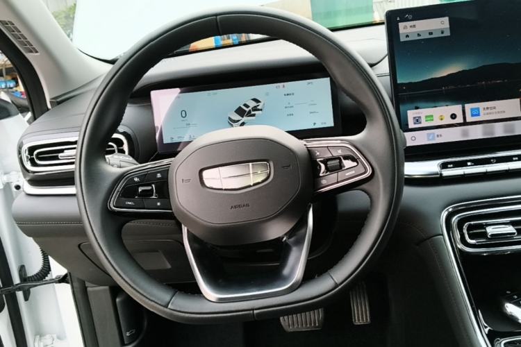 Used Geely Auto Emgrand 2026 Model 5th Generation 1.5L CVT Prestige Edition Steering Wheel