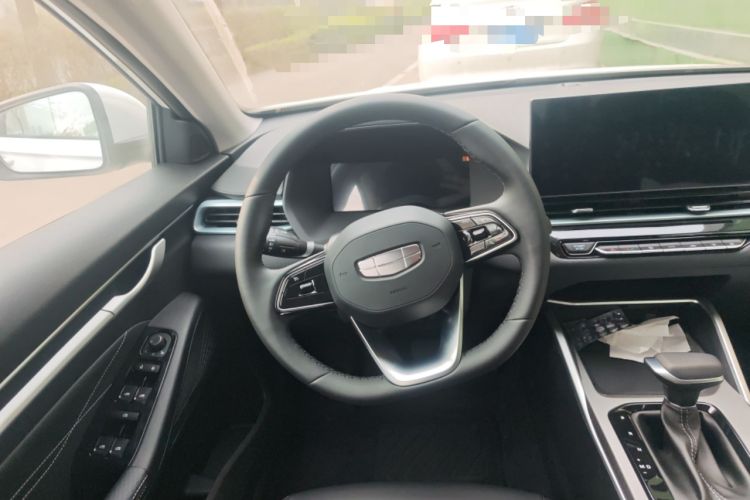 Used Geely Auto Emgrand 2026 Model 4th Generation 4 Millionth Anniversary Edition 1.5L CVT Overdrive Edition Steering Wheel