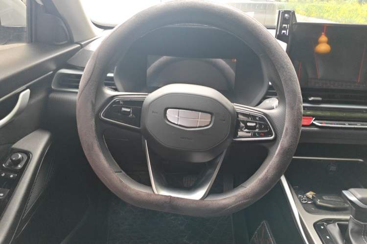 Used Geely Auto Emgrand 2026 Model 4th Generation 4 Millionth Anniversary Model 1.5L CVT Starry Edition Steering Wheel