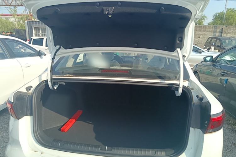 Used Geely Auto Emgrand 2026 Model 4th Generation 4 Millionth Anniversary Edition 1.5L CVT Feiyue Edition Trunk