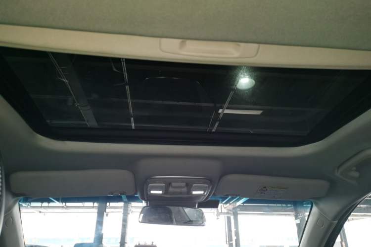 Used Geely Auto Emgrand GL 2018 1.4T DCT Elite Smart Connectivity Version Headliner