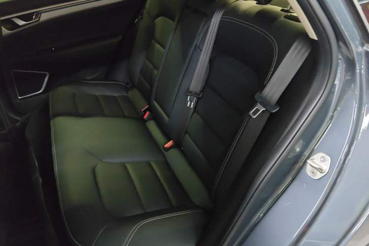 Used Geely Auto Emgrand GL 2017 1.8L Manual Elite Model Left Rear Seat