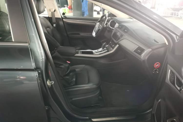 Used Geely Auto Emgrand GL 2018 1.4T DCT Elite Smart Connectivity Version Right Front Seat