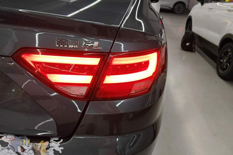 Used Geely Auto Emgrand GL 2017 1.8L Manual Elite Model Right Rear Taillight