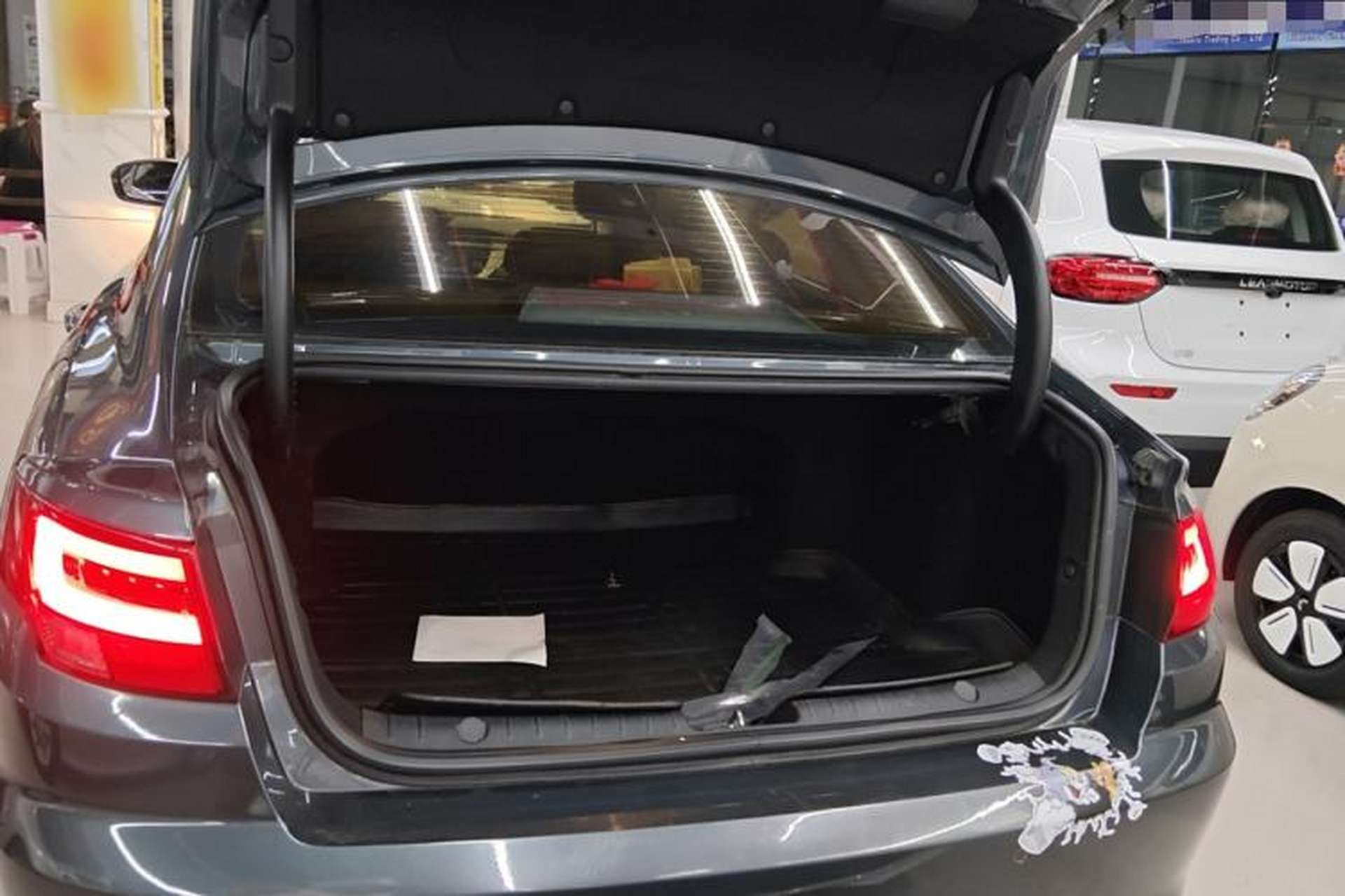 Used Geely Auto Emgrand GL 2017 1.8L Manual Elite Model Trunk