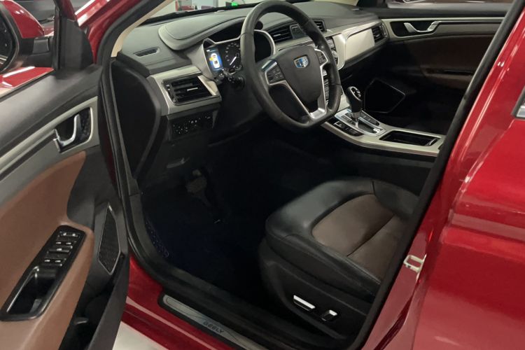 Used Geely Auto Emgrand GL 2017 1.3T DCT Luxury Model Interior 2