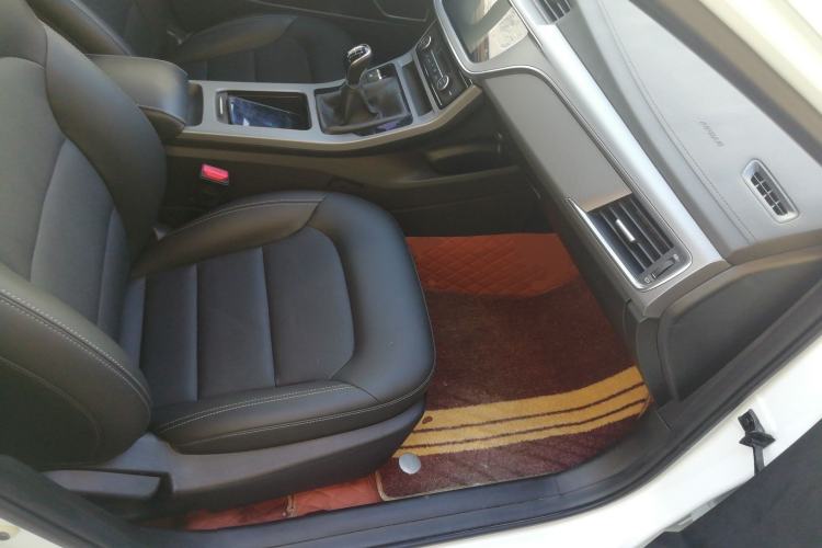 Used Geely Auto Emgrand GL 2021 UP 1.4T Manual LingShang Model Right Front Seat