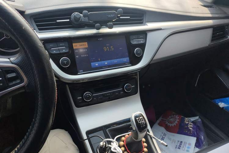 Used Geely Auto Emgrand GL 2017 1.8L Manual Elite Model Audio And AC Panel