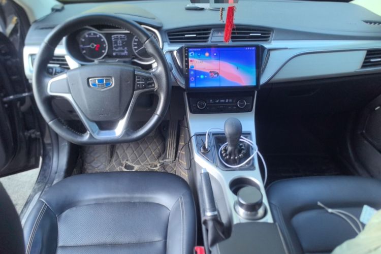 Used Geely Auto Emgrand GL 2017 1.8L Manual Elite Model Center Console