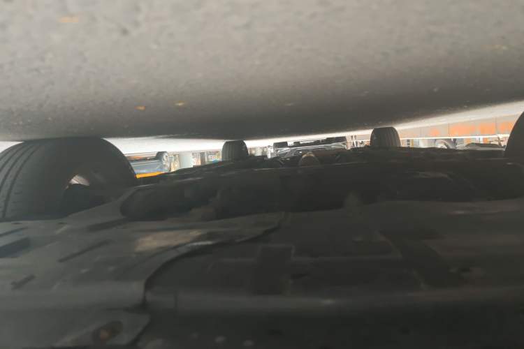 Used Geely Auto Emgrand GL 2017 1.8L DCT Elite Model Chassis Front