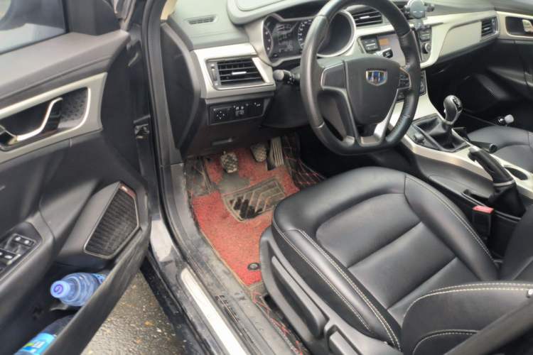 Used Geely Auto Emgrand GL 2017 1.8L Manual Elite Model Driver Seat