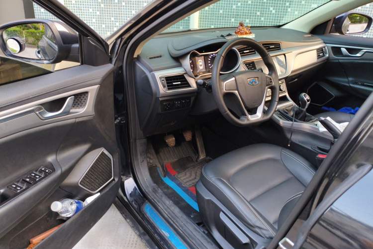 Used Geely Auto Emgrand GL 2017 1.8L Manual Elite Model Driver Seat