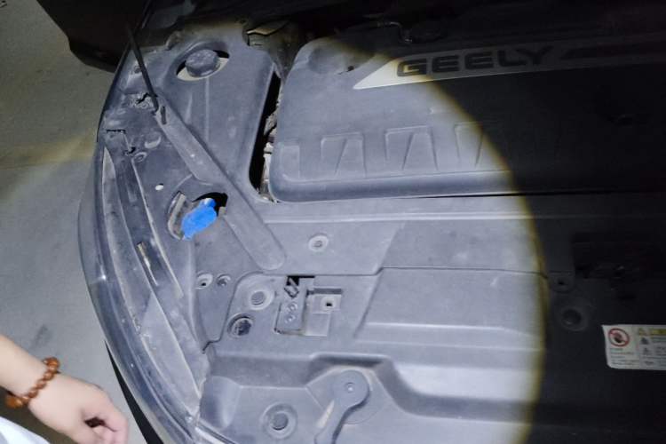 Used Geely Auto Emgrand GL 2017 1.3T Manual Elite Model Engine Bay Right