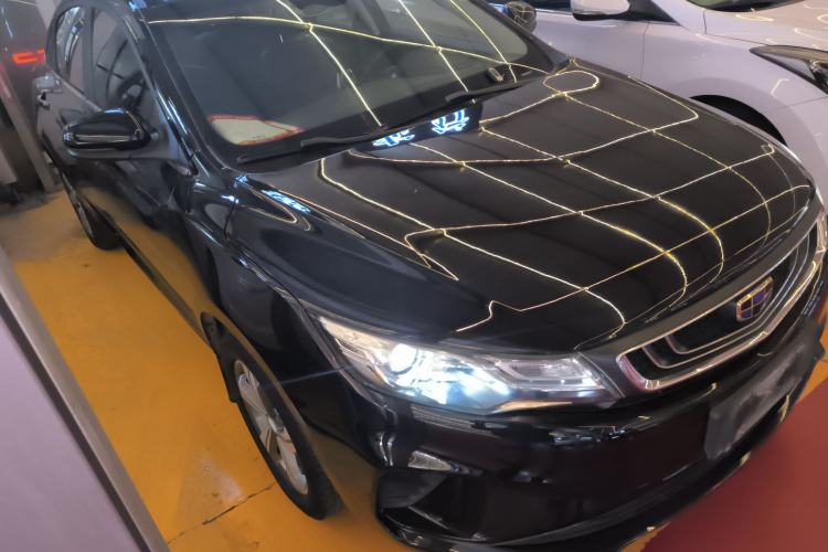 Used Geely Auto Emgrand GL 2017 1.8L DCT Elite Model Exterior 2