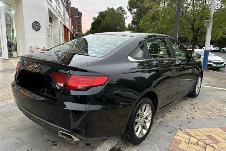 Used Geely Auto Emgrand GL 2017 1.3T DCT Elite Model Exterior 4