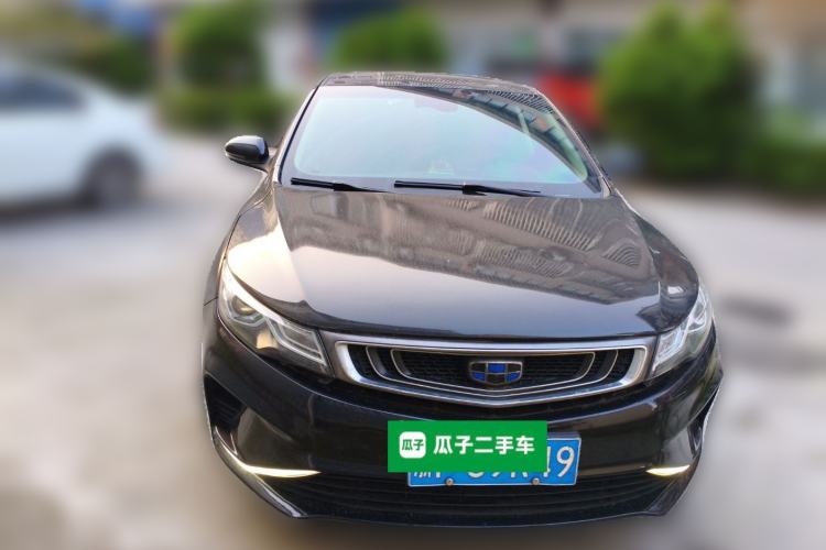 Used Geely Auto Emgrand GL 2017 1.8L Manual Elite Model Front Right 45 Deg
