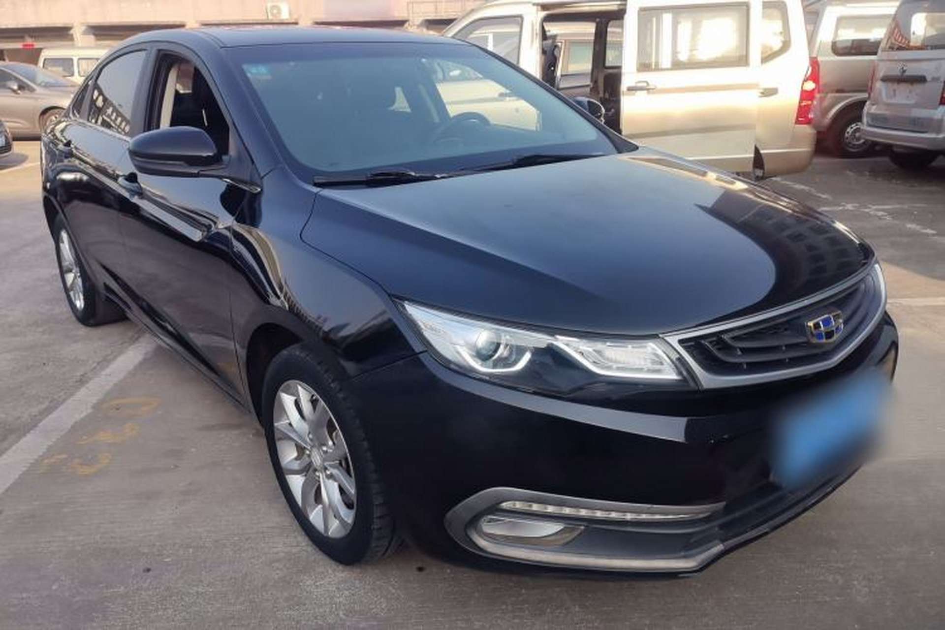 Used Geely Auto Emgrand GL 2017 1.8L Manual Elite Model Front Right 45 Deg