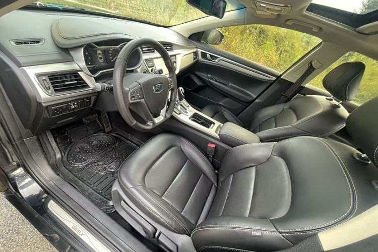 Used Geely Auto Emgrand GL 2017 1.3T DCT Elite Model Interior 2