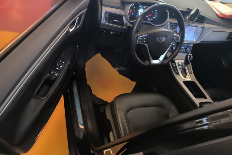 Used Geely Auto Emgrand GL 2017 1.8L DCT Elite Model Interior 3