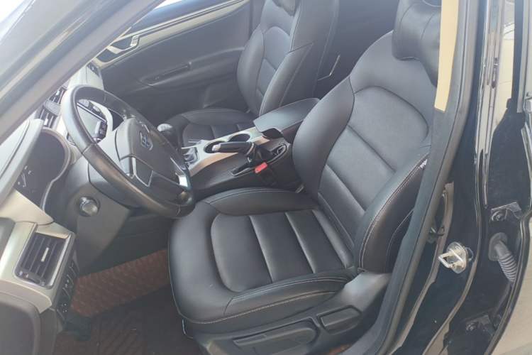 Used Geely Auto Emgrand GL 2017 1.8L Manual Elite Model Left Front Seat