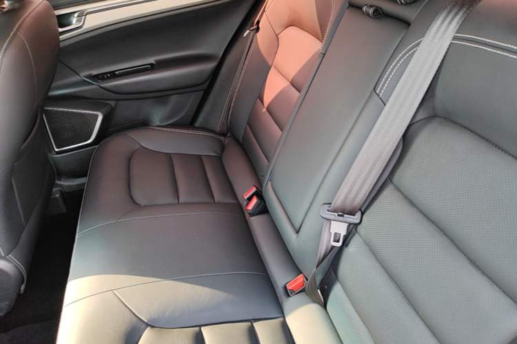 Used Geely Auto Emgrand GL 2017 1.3T DCT Elite Model Left Rear Seat