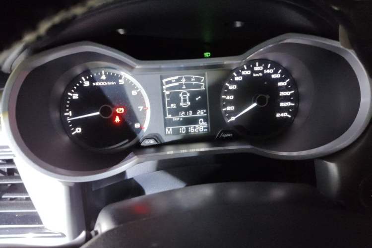 Used Geely Auto Emgrand GL 2017 1.3T Manual Elite Model Odometer Close Up