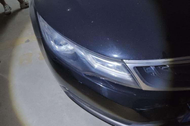 Used Geely Auto Emgrand GL 2017 1.3T Manual Elite Model Right Front Headlight