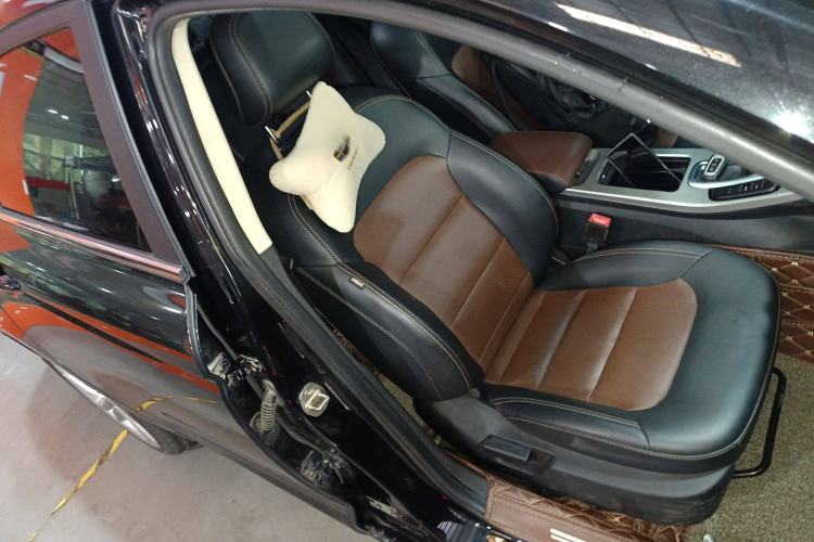 Used Geely Auto Emgrand GL 2017 1.3T DCT Luxury Model Right Front Seat