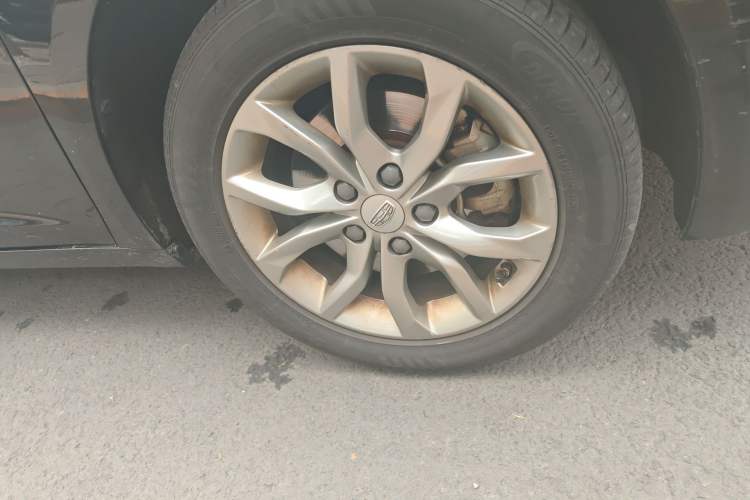 Used Geely Auto Emgrand GL 2017 1.8L DCT Elite Model Right Front Wheel Hub